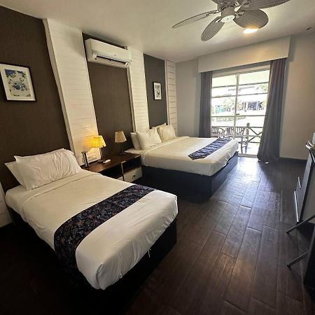 Pir - Resort Perhentian Island Kampong Pasir Hantu Exterior photo