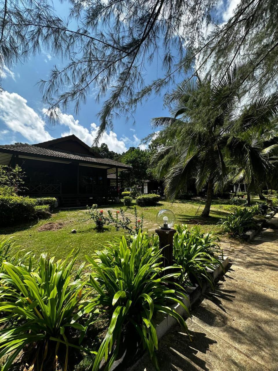 Pir - Resort Perhentian Island Kampong Pasir Hantu Exterior photo